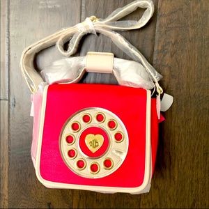 CLEARANCE Phone crossbody Betsey’s Hotline Fushia